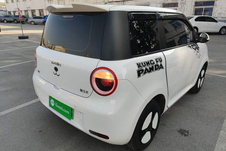 Used CHANGAN NEVO Lumin 2025 205 km Xiangqin Version Rear Right 45 Deg
