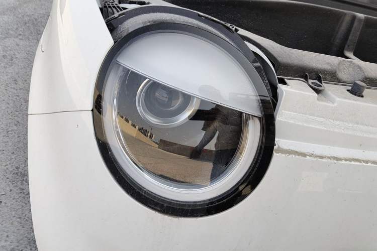 Used CHANGAN NEVO Lumin 2025 301km Honey Dew Edition Right Front Headlight