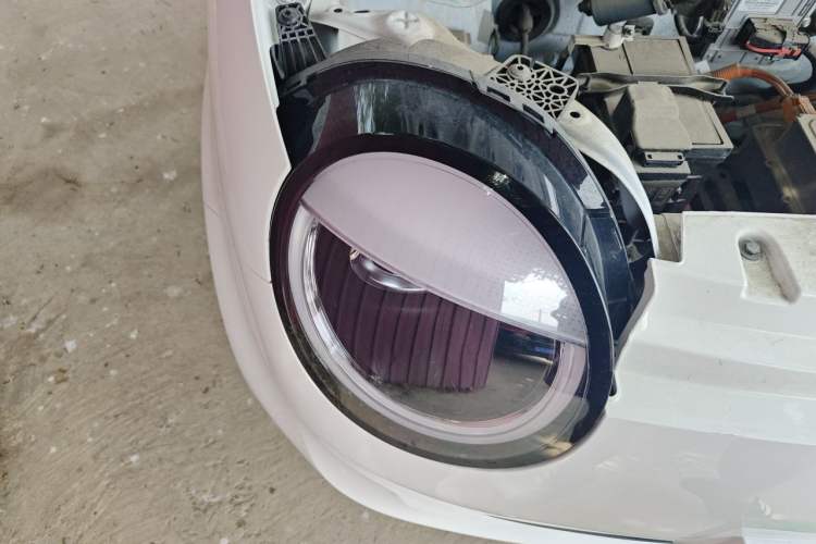 Used CHANGAN NEVO Lumin 2025 205 km Xiangqin Version Right Front Headlight