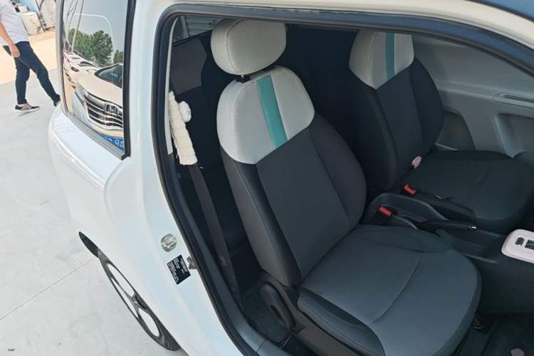 Used CHANGAN NEVO Lumin 2025 205km Refreshing Edition Right Front Seat