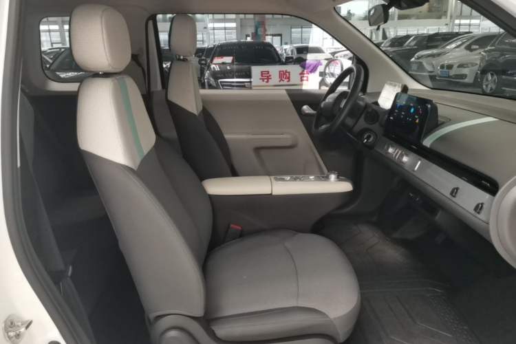Used CHANGAN NEVO Lumin 2025 205 km Xiangqin Version Right Front Seat