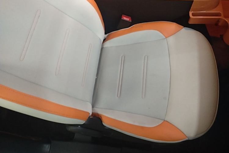 Used CHANGAN NEVO Lumin 2025 301km Honey Dew Edition Right Front Seat