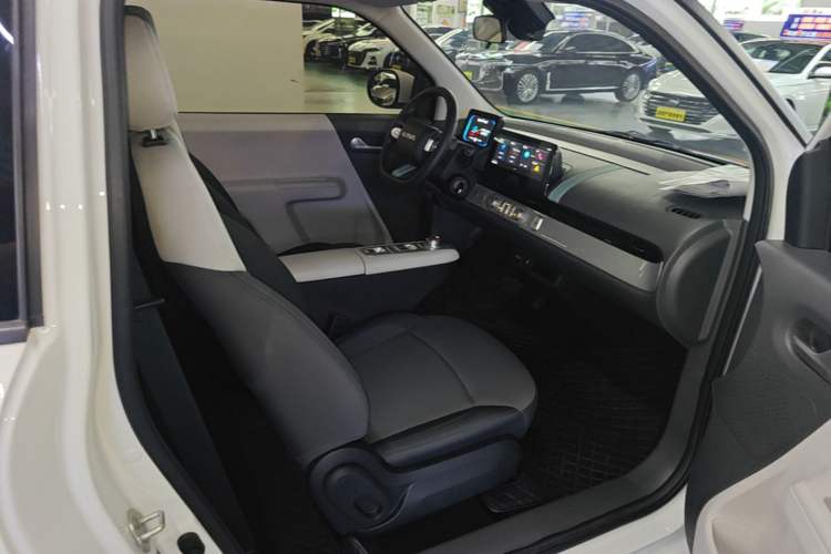 Used CHANGAN NEVO Lumin 2025 205 km Xiangqin Version Right Front Seat
