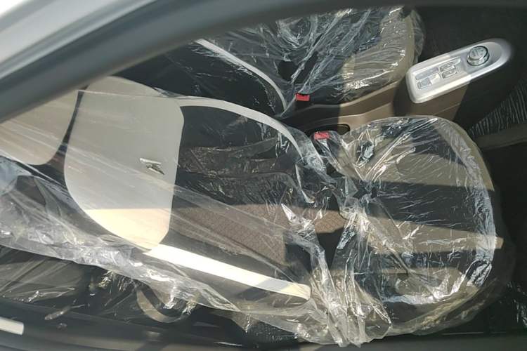 Used CHANGAN NEVO Lumin 2025 205 km Xiangqin Version Right Front Seat
