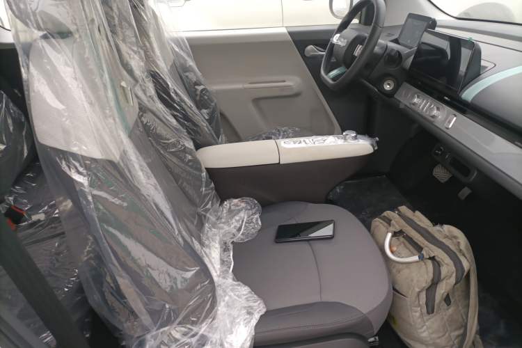 Used CHANGAN NEVO Lumin 2025 205 km Xiangqin Version Right Front Seat