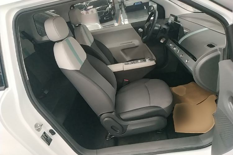 Used CHANGAN NEVO Lumin 2025 205 km Xiangqin Version Right Front Seat