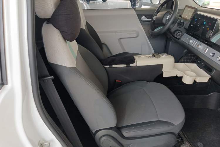 Used CHANGAN NEVO Lumin 2025 205 km Xiangqin Version Right Front Seat