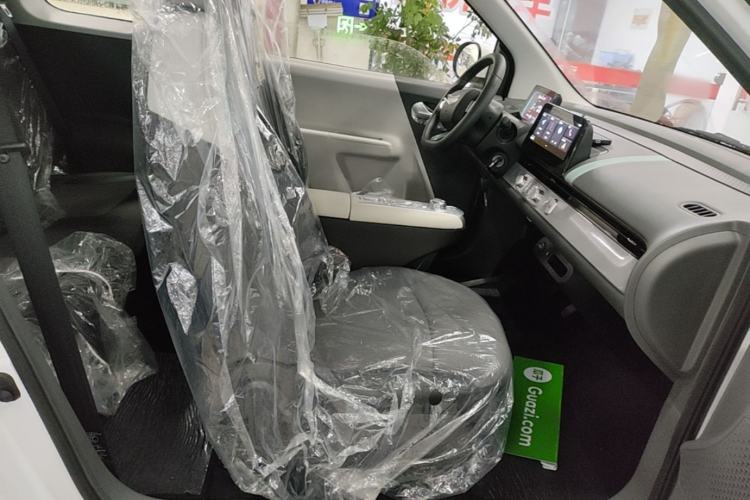 Used CHANGAN NEVO Lumin 2025 205 km Xiangqin Version Right Front Seat