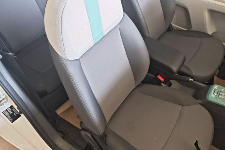 Used CHANGAN NEVO Lumin 2025 205km Refreshing Edition Right Front Seat