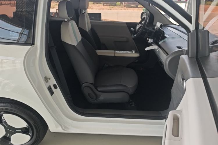 Used CHANGAN NEVO Lumin 2025 205 km Xiangqin Version Right Front Seat