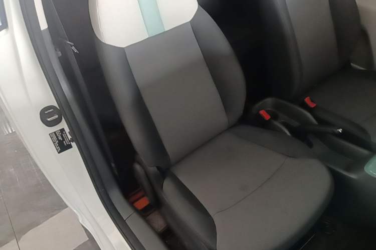 Used CHANGAN NEVO Lumin 2025 205km Refreshing Edition Right Front Seat