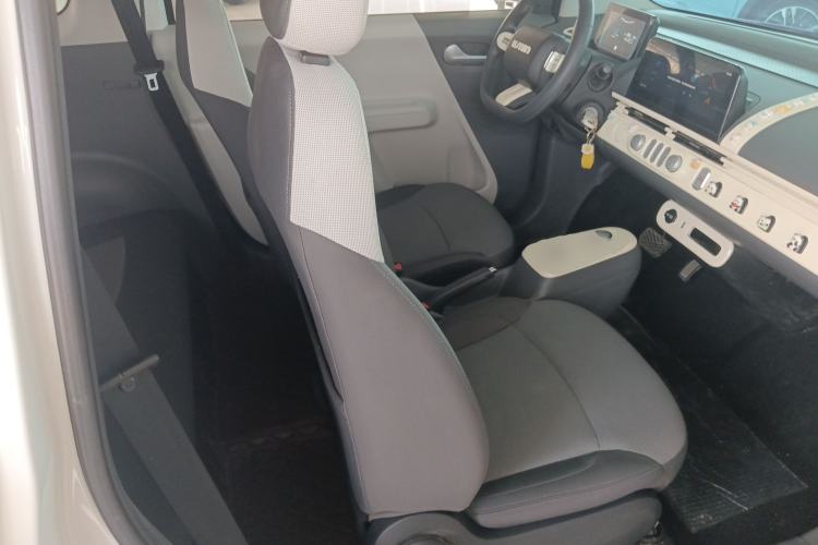 Used CHANGAN NEVO Lumin 2025 205km Refreshing Edition Right Front Seat