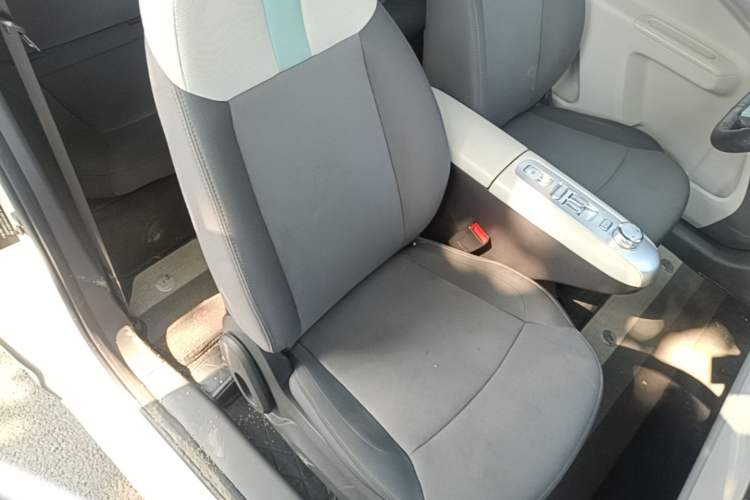 Used CHANGAN NEVO Lumin 2025 205 km Xiangqin Version Right Front Seat
