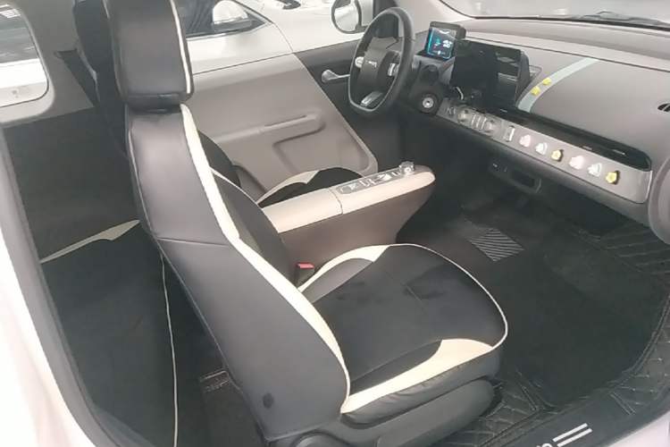 Used CHANGAN NEVO Lumin 2025 205 km Xiangqin Version Right Front Seat
