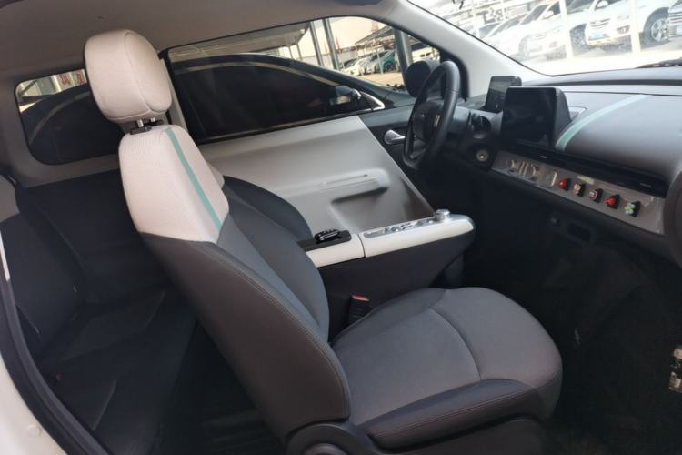 Used CHANGAN NEVO Lumin 2025 205 km Xiangqin Version Right Front Seat