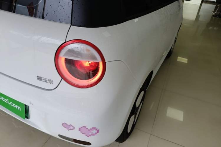 Used CHANGAN NEVO Lumin 2025 205 km Xiangqin Version Right Rear Taillight