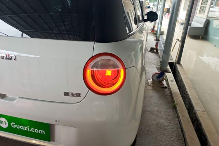 Used CHANGAN NEVO Lumin 2025 205 km Xiangqin Version Right Rear Taillight
