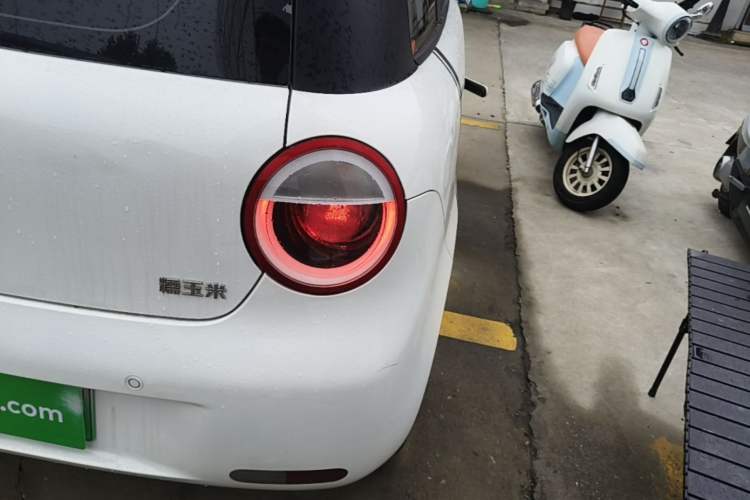 Used CHANGAN NEVO Lumin 2025 205 km Xiangqin Version Right Rear Taillight