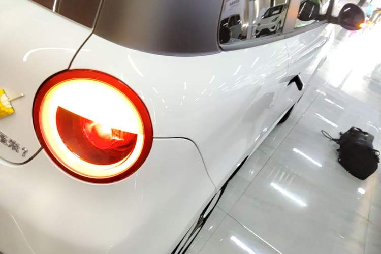 Used CHANGAN NEVO Lumin 2025 205 km Xiangqin Version Right Rear Taillight