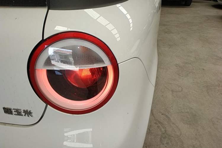 Used CHANGAN NEVO Lumin 2025 205 km Xiangqin Version Right Rear Taillight