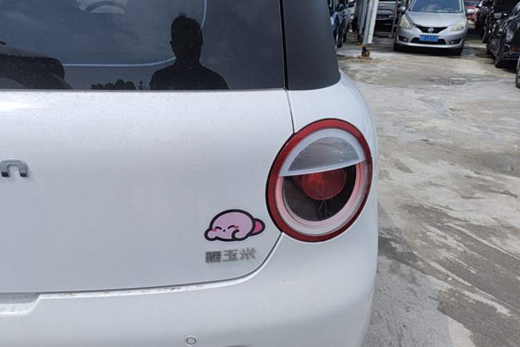 Used CHANGAN NEVO Lumin 2025 301km Honey Dew Edition Right Rear Taillight