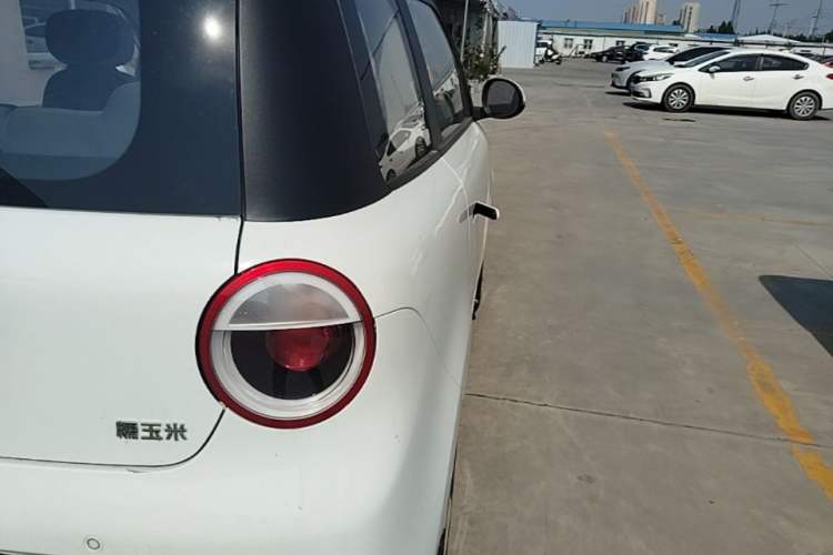 Used CHANGAN NEVO Lumin 2025 205 km Xiangqin Version Right Rear Taillight