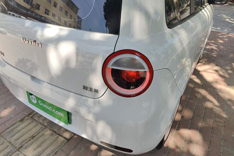 Used CHANGAN NEVO Lumin 2025 205km Refreshing Edition Right Rear Taillight