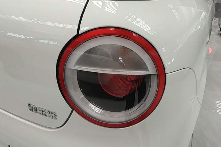 Used CHANGAN NEVO Lumin 2025 205 km Xiangqin Version Right Rear Taillight