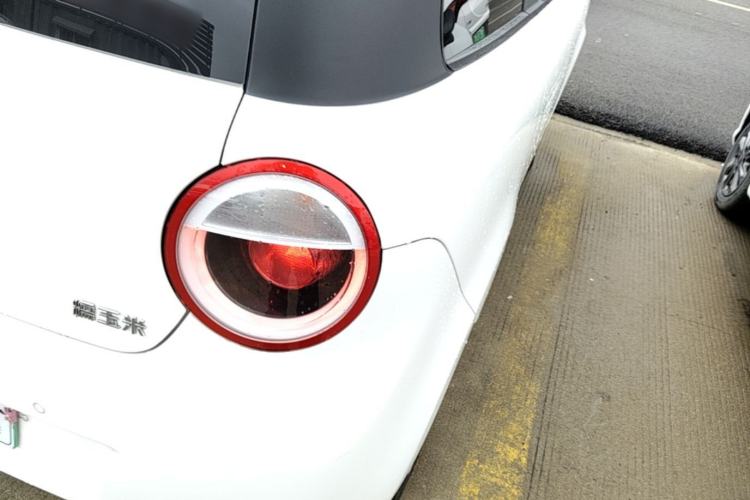 Used CHANGAN NEVO Lumin 2025 205 km Xiangqin Version Right Rear Taillight