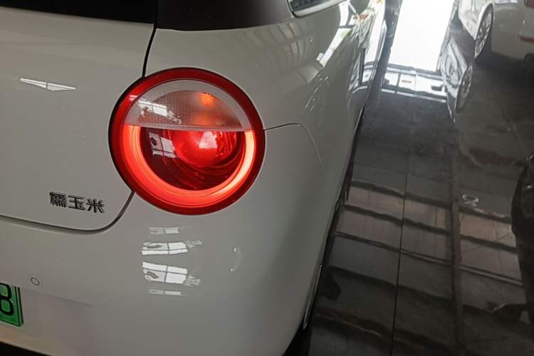 Used CHANGAN NEVO Lumin 2025 205km Refreshing Edition Right Rear Taillight