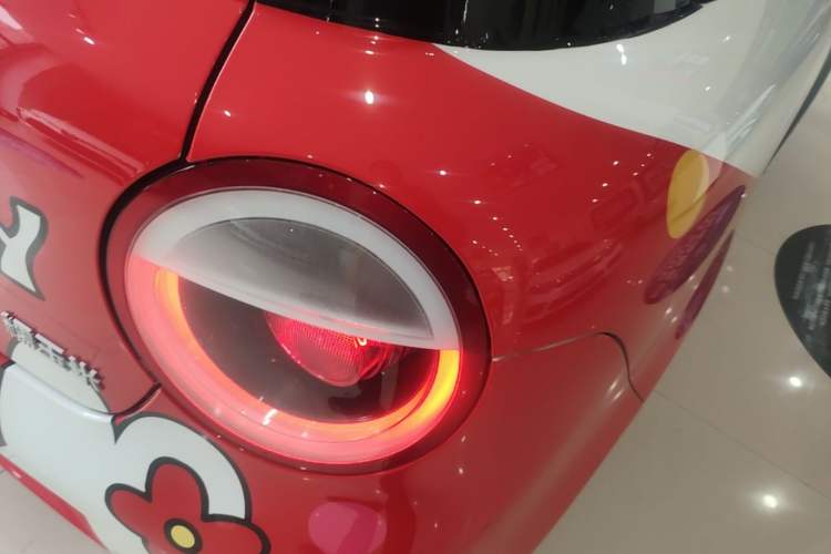 Used CHANGAN NEVO Lumin 2025 205km Refreshing Edition Right Rear Taillight