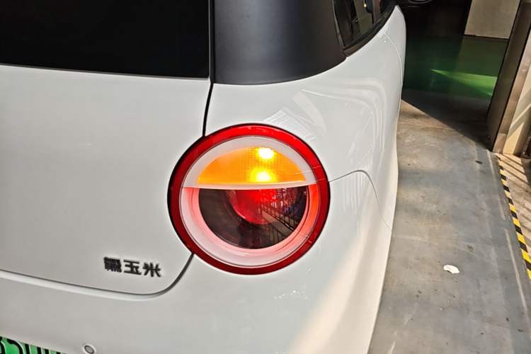 Used CHANGAN NEVO Lumin 2025 301km Honey Dew Edition Right Rear Taillight