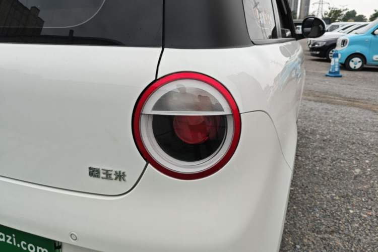 Used CHANGAN NEVO Lumin 2025 301km Honey Dew Edition Right Rear Taillight