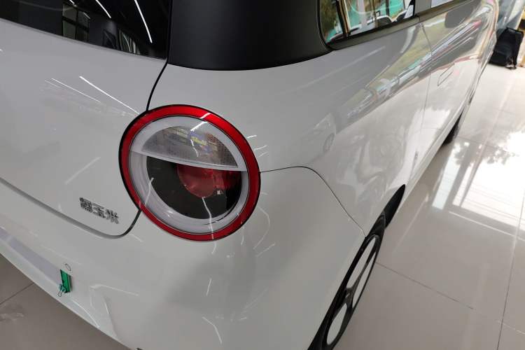 Used CHANGAN NEVO Lumin 2025 205 km Xiangqin Version Right Rear Taillight
