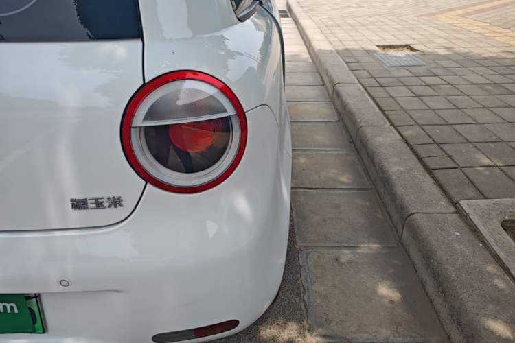 Used CHANGAN NEVO Lumin 2025 205km Refreshing Edition Right Rear Taillight