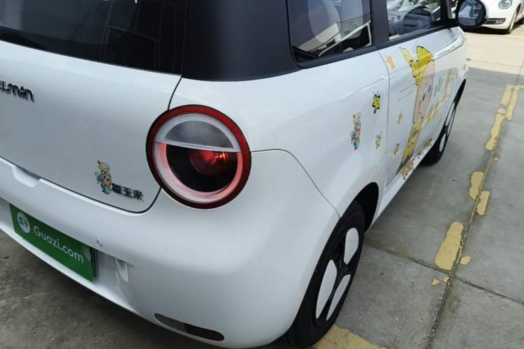 Used CHANGAN NEVO Lumin 2025 205 km Xiangqin Version Right Rear Taillight