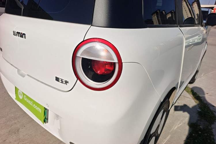 Used CHANGAN NEVO Lumin 2025 205 km Xiangqin Version Right Rear Taillight