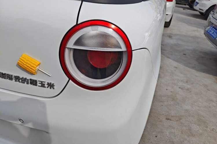 Used CHANGAN NEVO Lumin 2025 301km Honey Dew Edition Right Rear Taillight