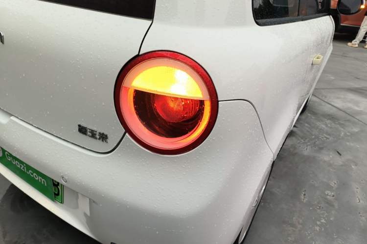 Used CHANGAN NEVO Lumin 2025 205km Refreshing Edition Right Rear Taillight