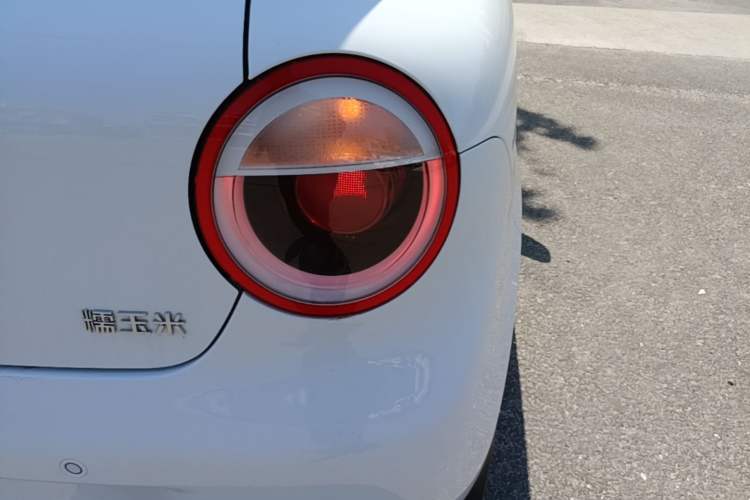 Used CHANGAN NEVO Lumin 2025 205 km Xiangqin Version Right Rear Taillight