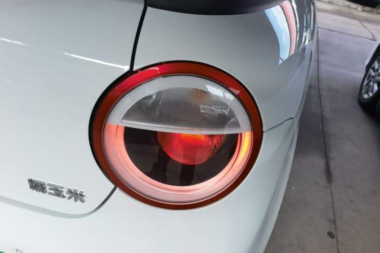 Used CHANGAN NEVO Lumin 2025 205 km Xiangqin Version Right Rear Taillight