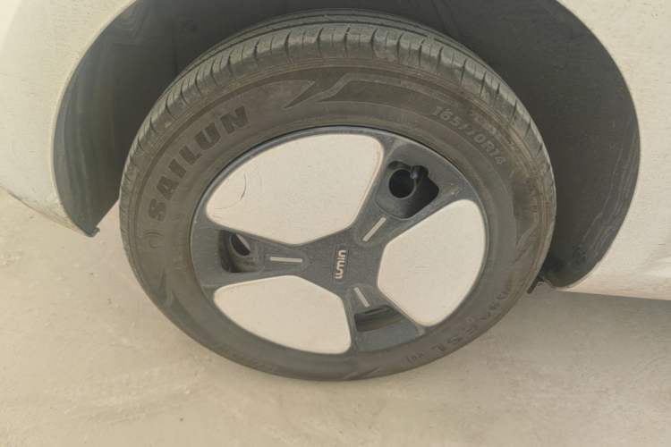 Used CHANGAN NEVO Lumin 2025 301km Honey Dew Edition Right Rear Wheel Hub