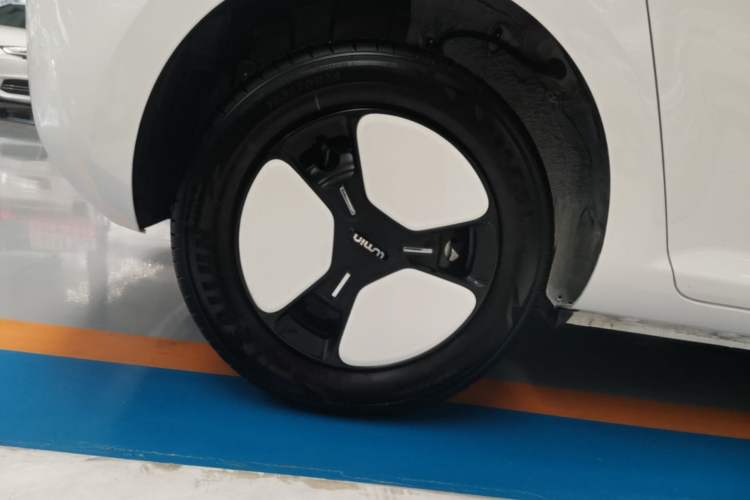 Used CHANGAN NEVO Lumin 2025 205 km Xiangqin Version Right Rear Wheel Hub