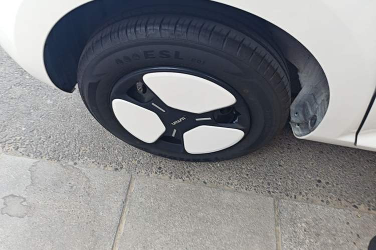 Used CHANGAN NEVO Lumin 2025 205 km Xiangqin Version Right Rear Wheel Hub