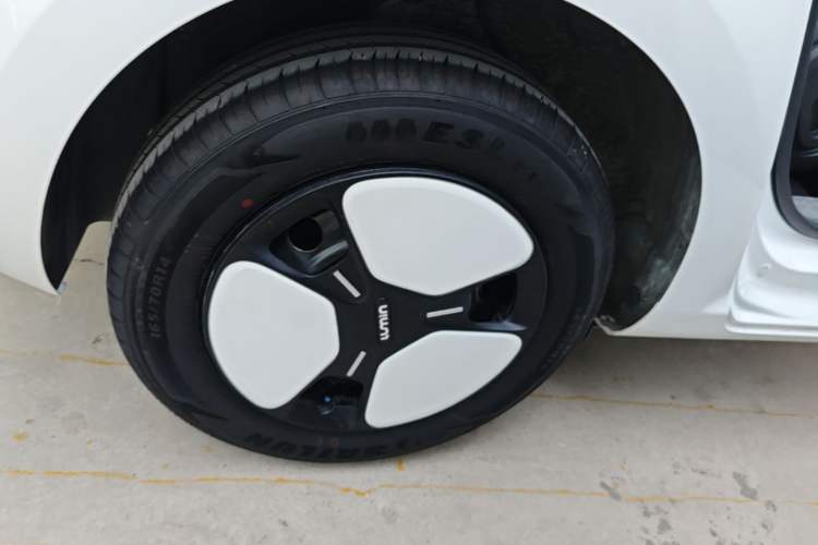 Used CHANGAN NEVO Lumin 2025 205 km Xiangqin Version Right Rear Wheel Hub
