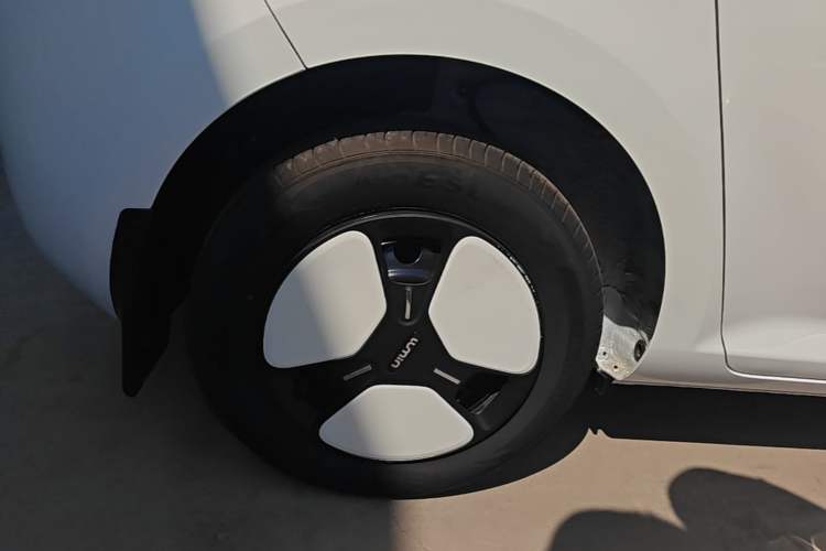 Used CHANGAN NEVO Lumin 2025 205 km Xiangqin Version Right Rear Wheel Hub