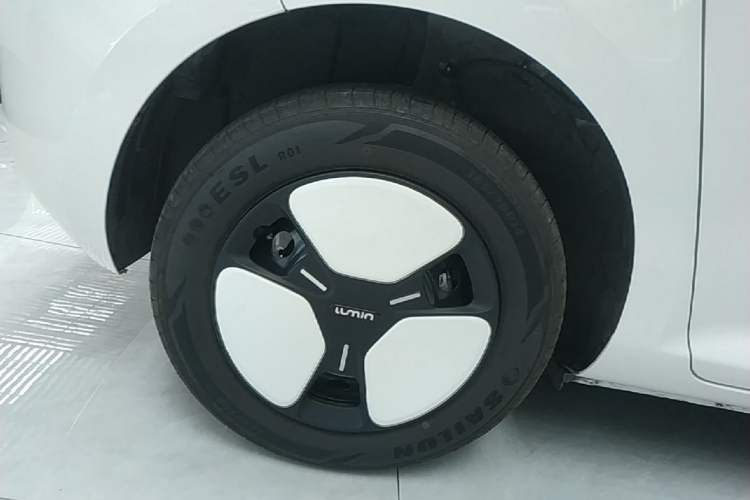 Used CHANGAN NEVO Lumin 2025 205 km Xiangqin Version Right Rear Wheel Hub