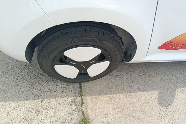 Used CHANGAN NEVO Lumin 2025 205 km Xiangqin Version Right Rear Wheel Hub