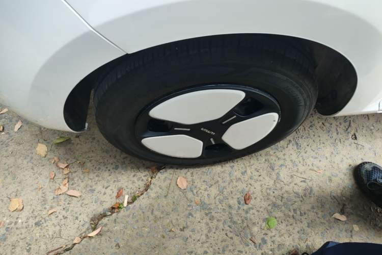 Used CHANGAN NEVO Lumin 2025 301km Honey Dew Edition Right Rear Wheel Hub
