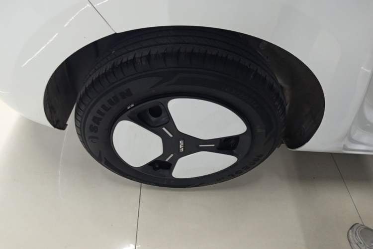 Used CHANGAN NEVO Lumin 2025 205 km Xiangqin Version Right Rear Wheel Hub